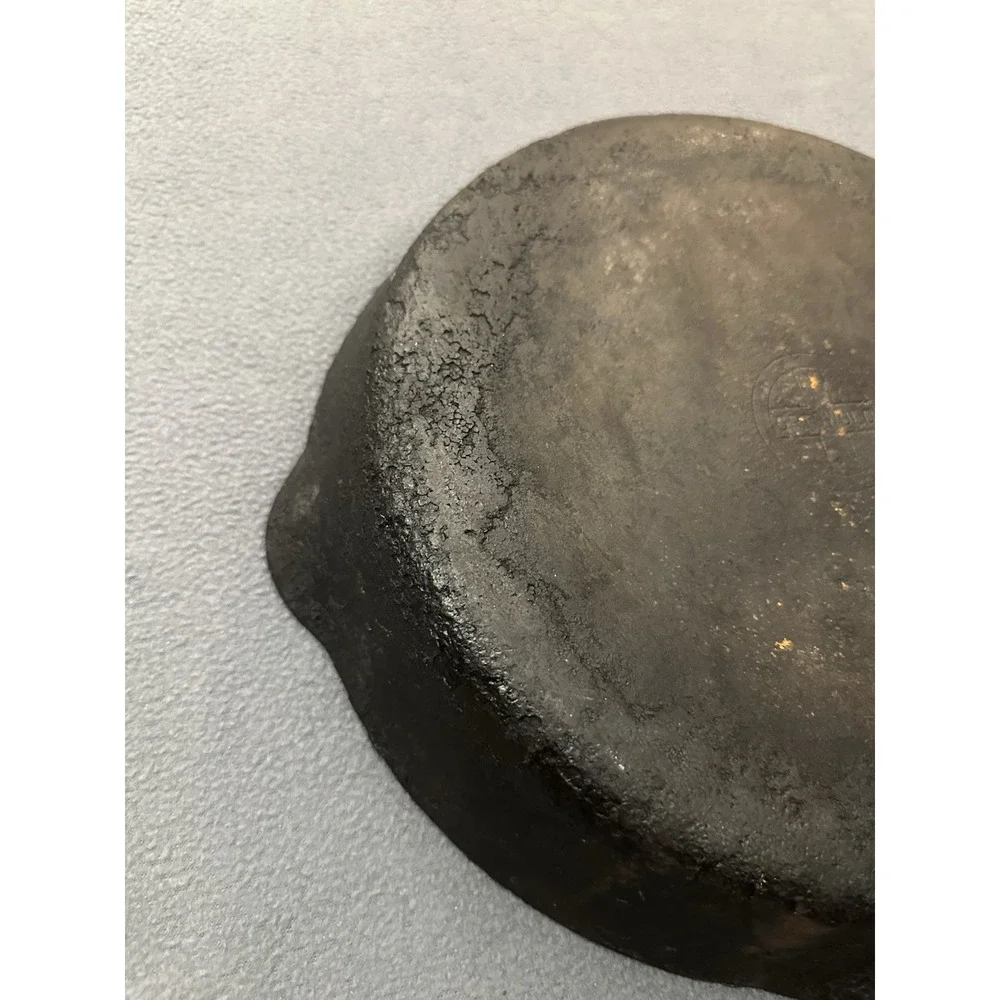 Vintage Griswold Erie No. 10 Cast Iron Skillet 716